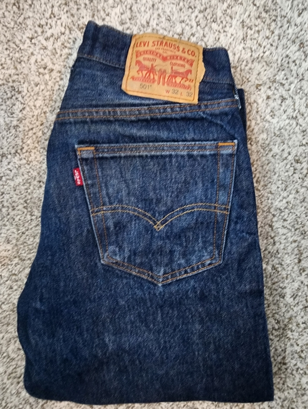 ⭐️BUTTON FLY OLD SCHOOL Levi's  501 32x32 Original Straight Fit - Dark Wash💎